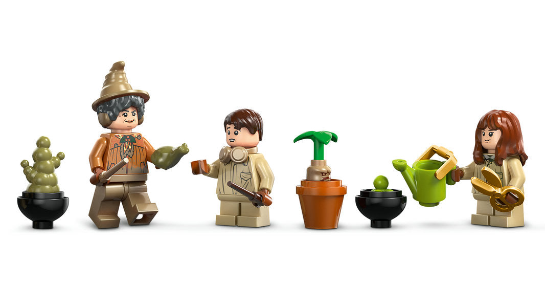 LEGO 76445 Hogwarts™ Castle: Herbology Class