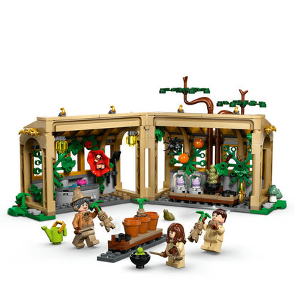 LEGO 76445 Hogwarts™ Castle: Herbology Class