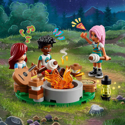LEGO 42624 Adventure Camp Cozy Cabins