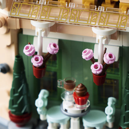 LEGO 10362 French Café